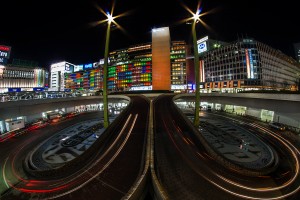 Rubik's Cube Shinjuku station