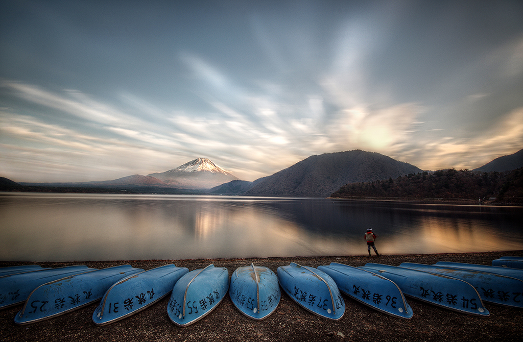 Motosu, Lake, Mt Fuji-san, Japan, Made in Japan, André Alessio, Graphylight