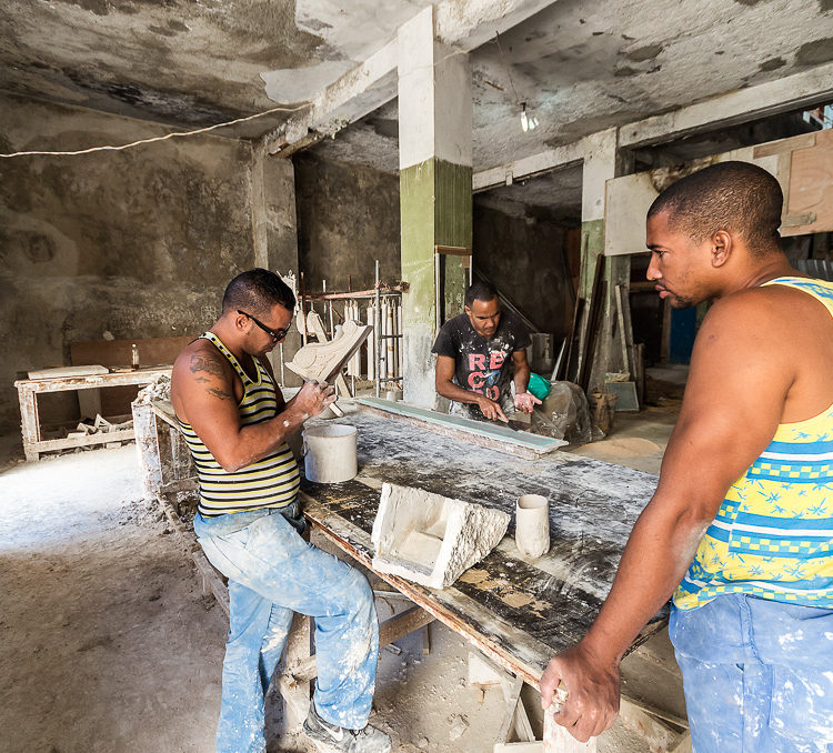 Cigar smoker, Havana, Viva Cuba Libre, André Alessio, Graphylight,