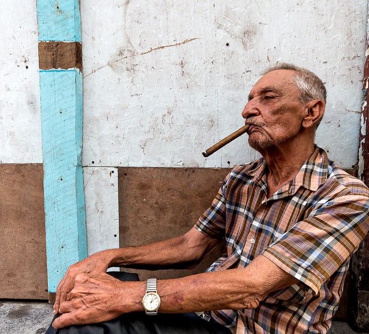 Cigar smoker, Havana, Viva Cuba Libre, André Alessio, Graphylight,