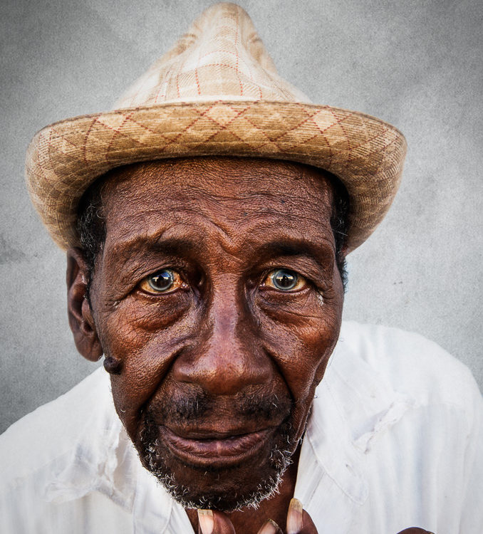 Cigar smoker, Havana, Viva Cuba Libre, André Alessio, Graphylight,