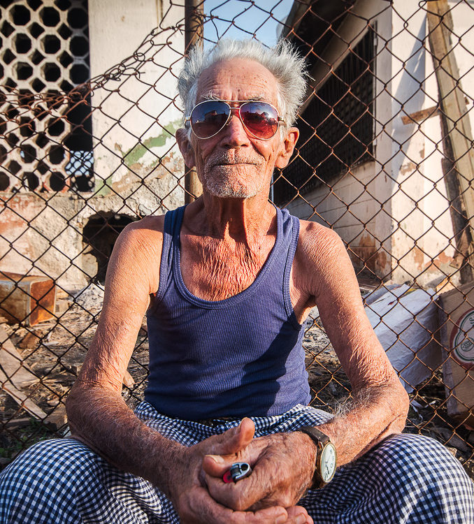 Cigar smoker, Havana, Viva Cuba Libre, André Alessio, Graphylight,