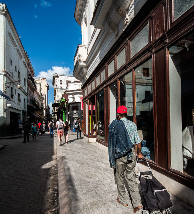 Cigar smoker, Havana, Viva Cuba Libre, André Alessio, Graphylight,