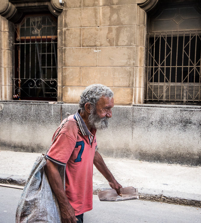 Cigar smoker, Havana, Viva Cuba Libre, André Alessio, Graphylight,