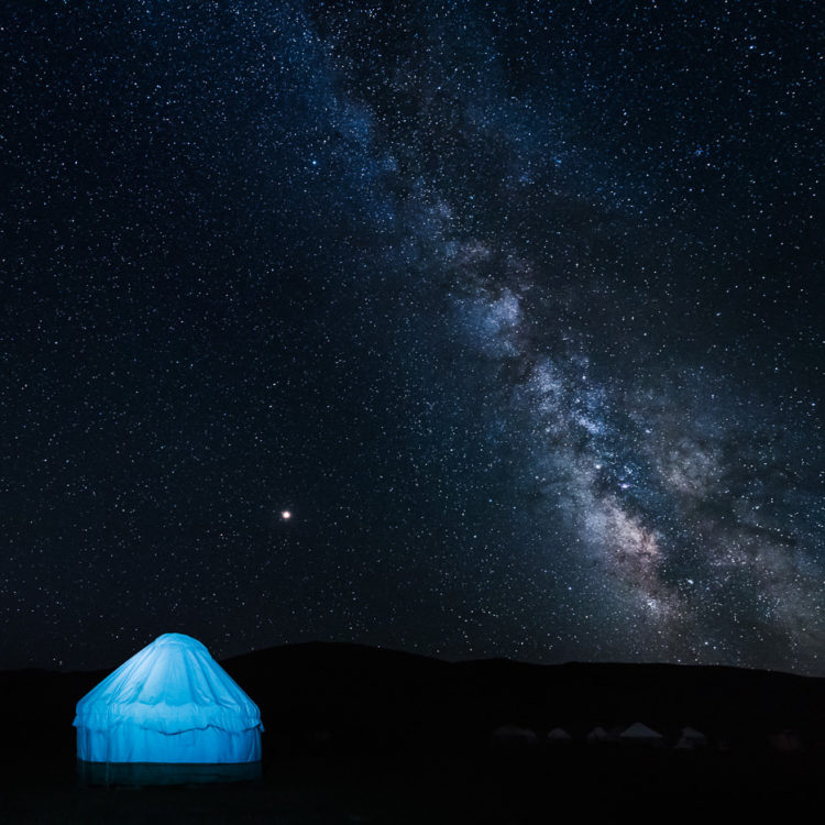 André Alessio, Graphylight, Photographe Montpellier, Kirghizistan, Voie lactée, Yourte, Yurt, Son Kul, Milky Way, Lake, Lac, Kyrgyzstan,